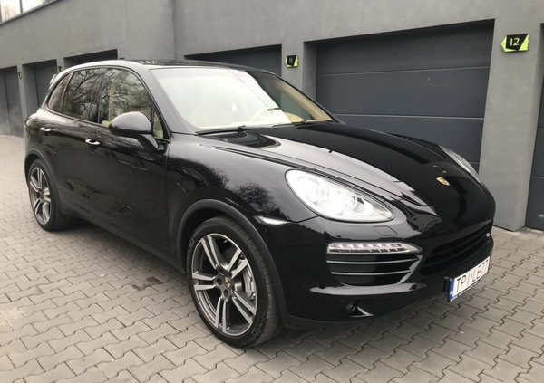 Porsche Cayenne cena 111111 przebieg: 152000, rok produkcji 2011 z Katowice małe 742